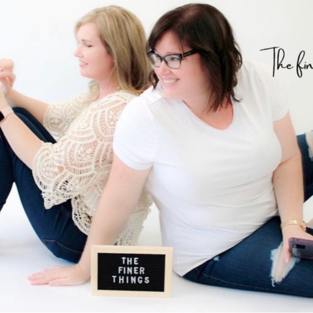 Meet your Posher Beth & Amanda From The Finer Things!